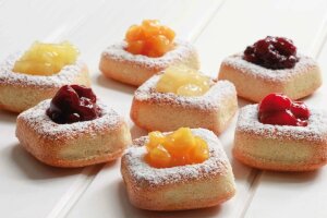 Сухая сыпучая смесь для приготовления фруктовой, ягодной начинки 5 кг Сухая сыпучая смесь для приготовления фруктовой, ягодной начинки 5 кг