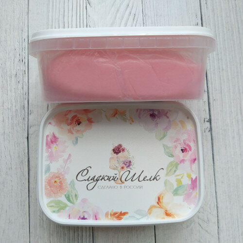 Светло-розовая мастика упаковка 0,5 кг